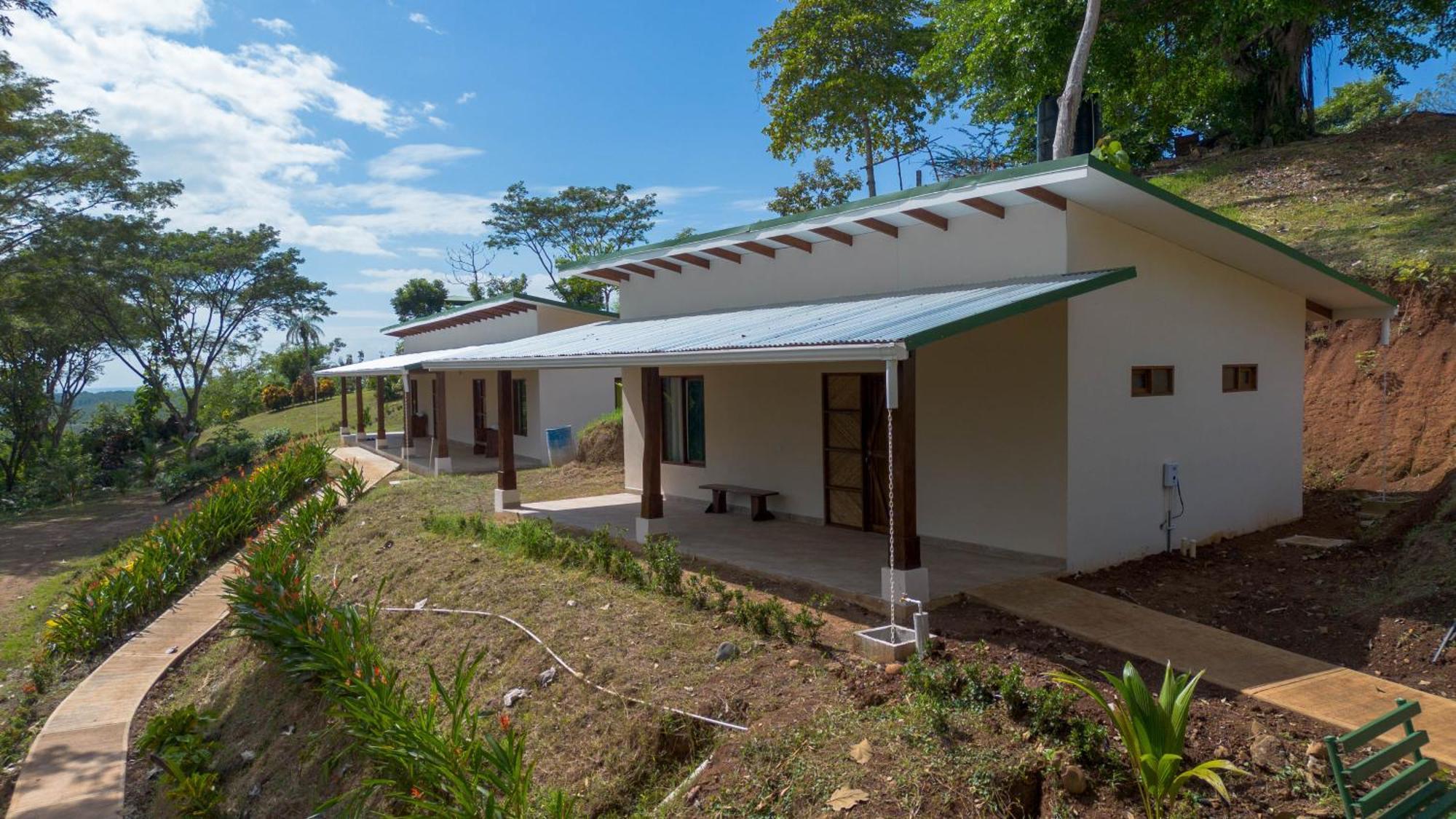 Tarcoles Birding Lodge Exterior photo