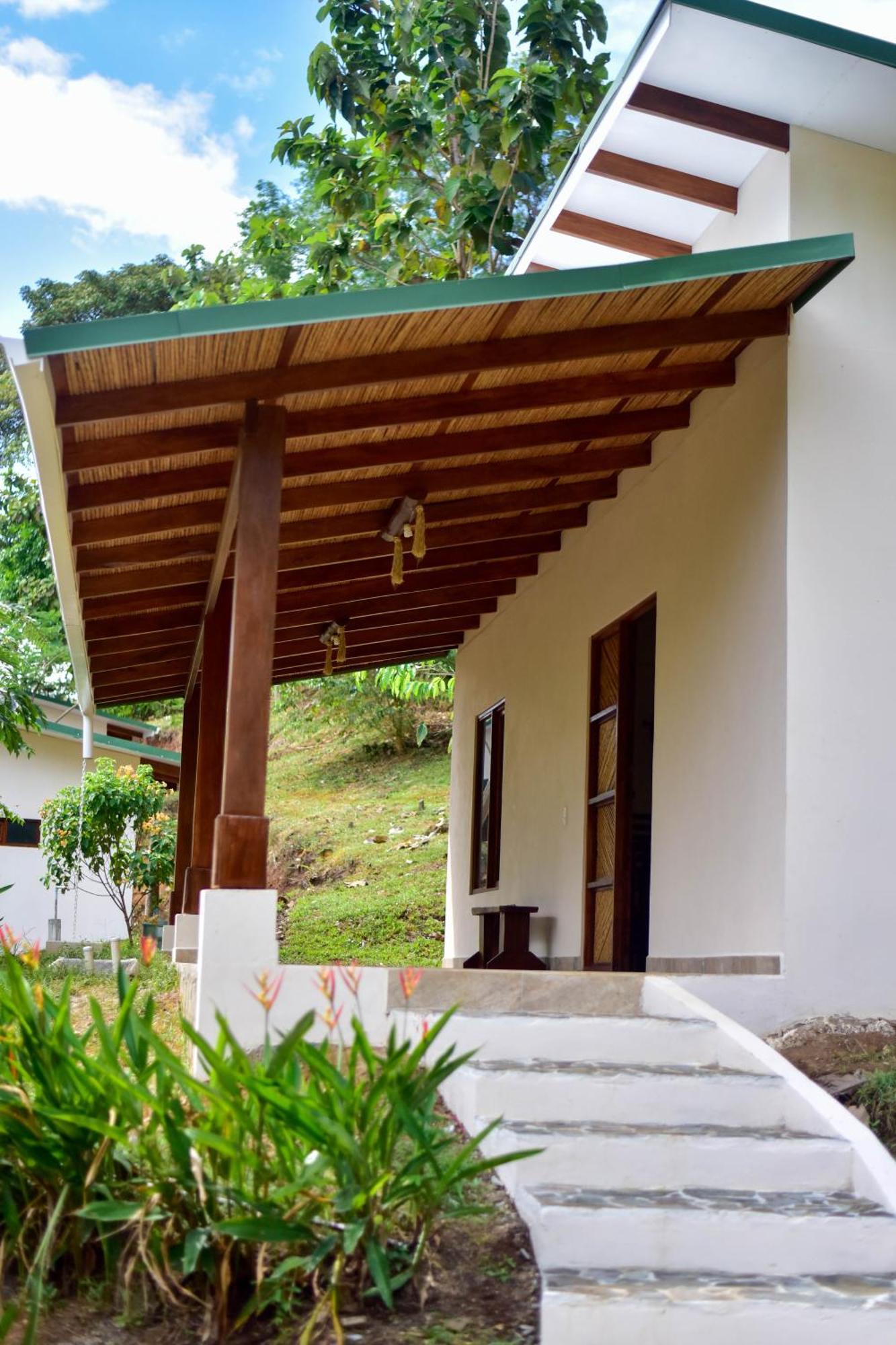 Tarcoles Birding Lodge Exterior photo